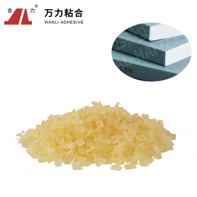 4800のCPのエヴァの熱い溶解の接着剤黄色がかった固体薄片状EVA-C-21